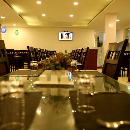 Hotel Queens Inn Velankanni Exterior photo