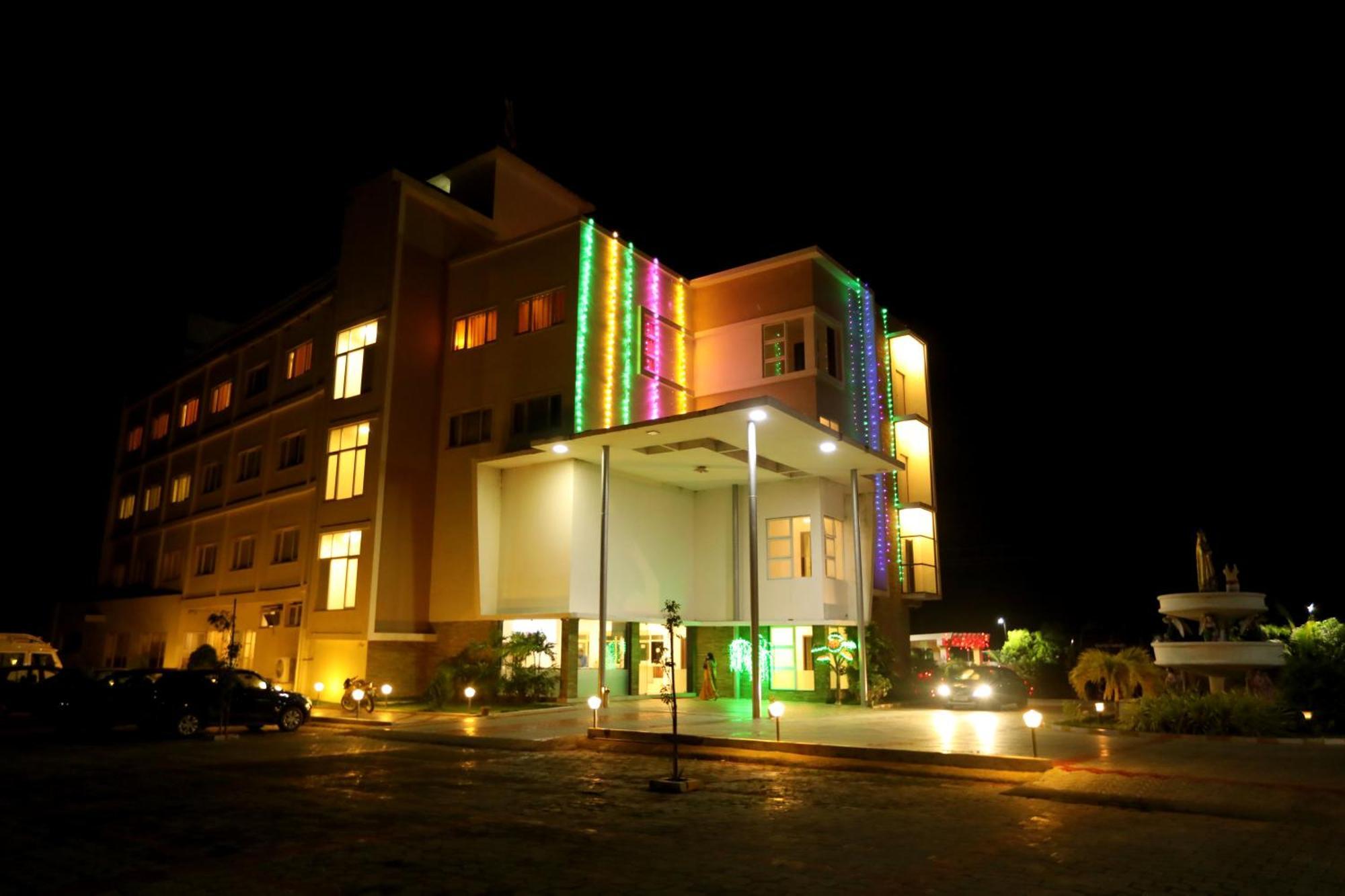 Hotel Queens Inn Velankanni Exterior photo