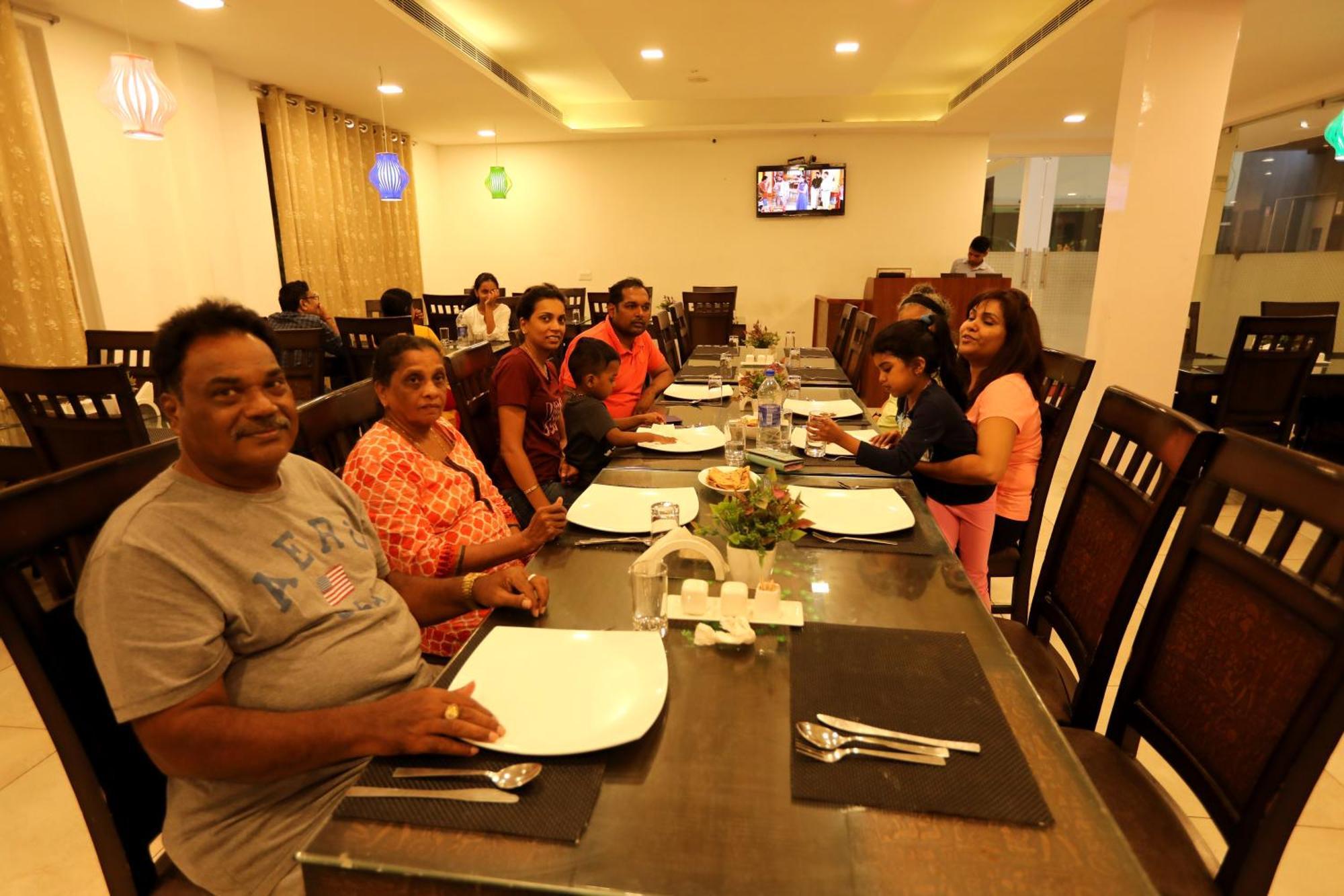 Hotel Queens Inn Velankanni Exterior photo